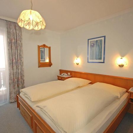 Pension Riedlsperger ザールバッハ・ヒンターグレム 部屋 写真