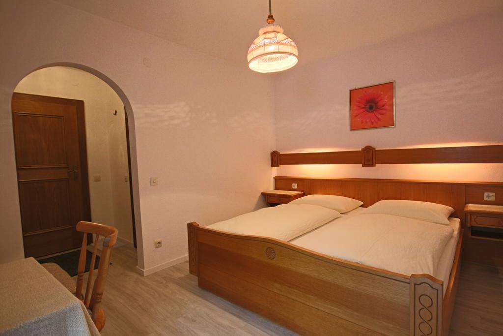 Pension Riedlsperger ザールバッハ・ヒンターグレム 部屋 写真