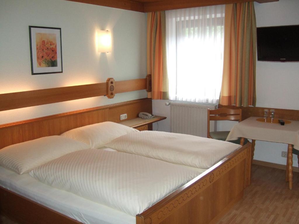 Pension Riedlsperger ザールバッハ・ヒンターグレム 部屋 写真